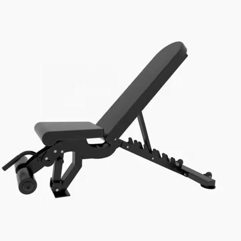 Curve Fitness gym equipment setup with functional trainer